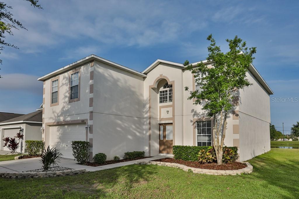 1608 Alhambra Crest Dr., Ruskin, FL 33570