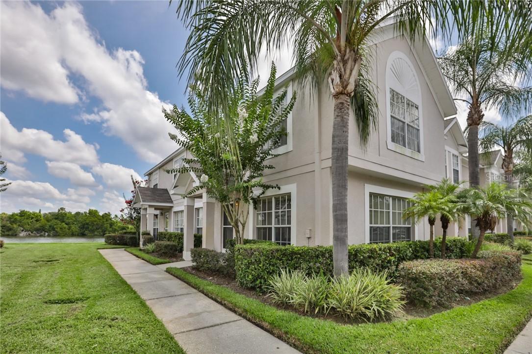 423 Kensington Lake Cir., Brandon, FL 33511