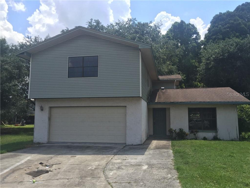 8001 Glenoak Ct., Tampa, FL 33610