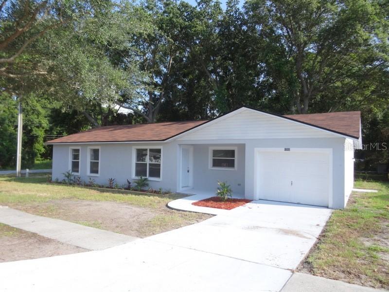 1202 Harvest Home Ct., Ruskin, FL 33570