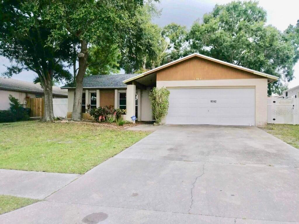 8362 Somerset Dr., Largo, FL 33773
