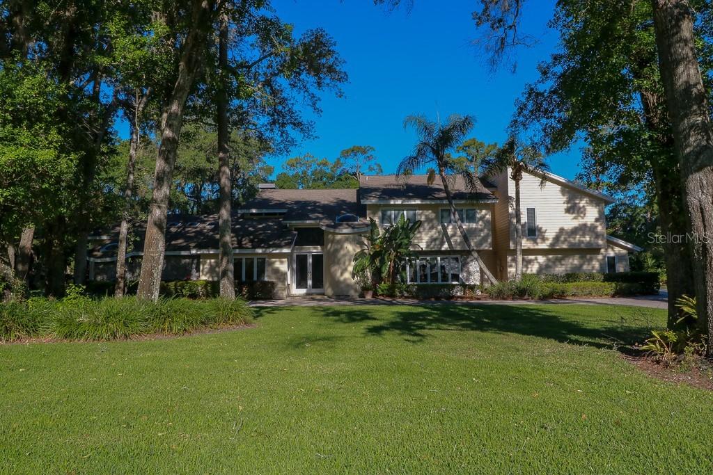 17506 Mallard Ct., Lutz, FL 33559