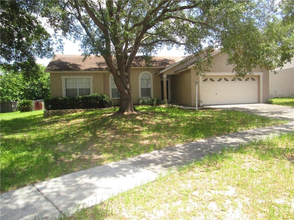 921 Sandywood Dr., Brandon, FL 33510