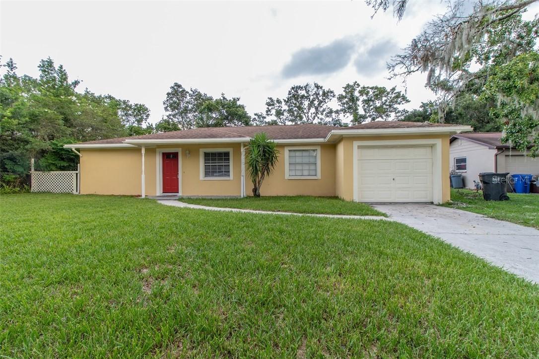 609 Huntington St., Brandon, FL 33511