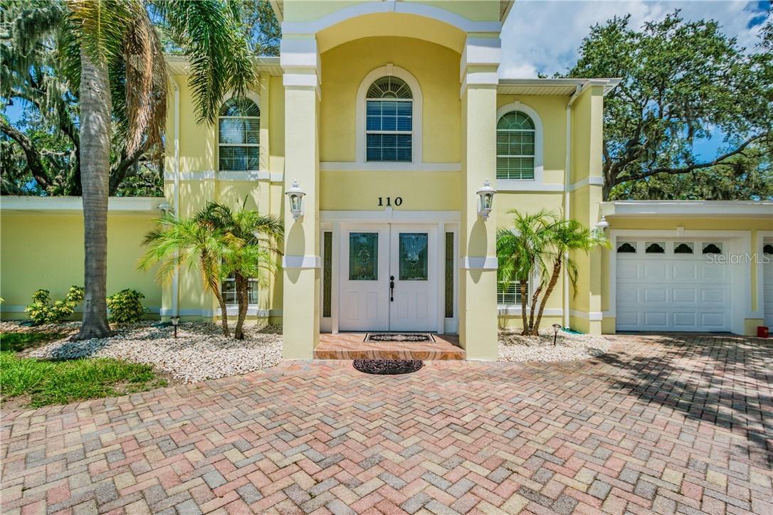 110 Indian Rocks Rd., Belleair Bluffs, FL 33770