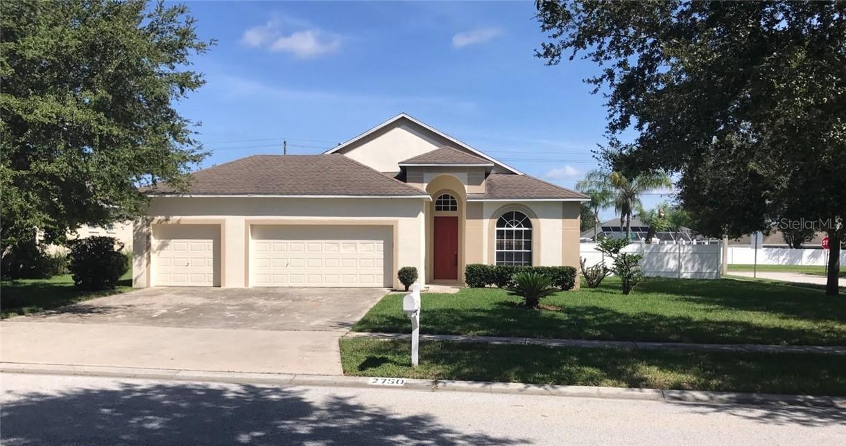 2750 Abbey Grove Dr., Valrico, FL 33594