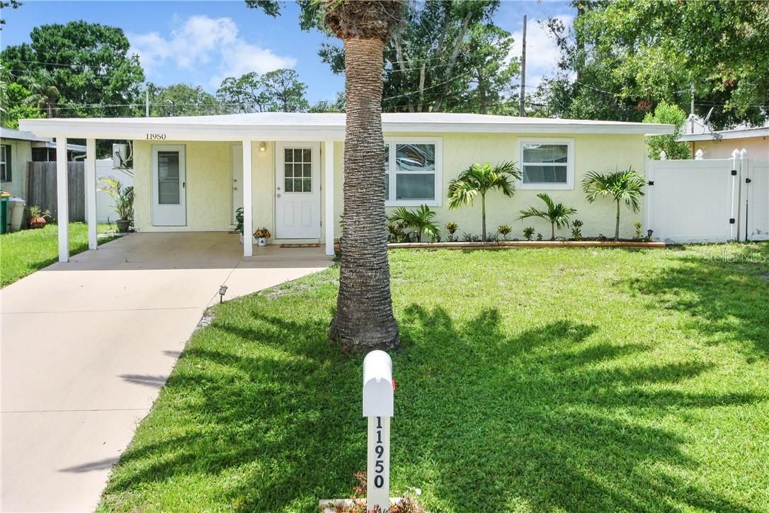 11950 102nd St., Largo, FL 33773