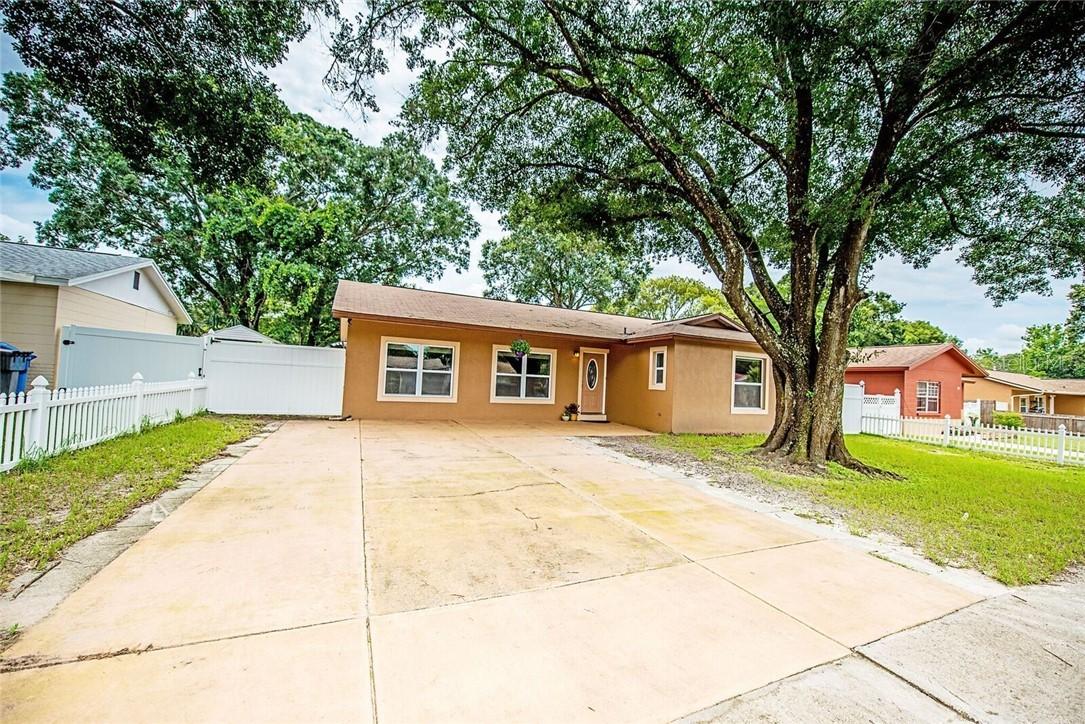 113 Sheryl Lynn Dr., Brandon, FL 33510