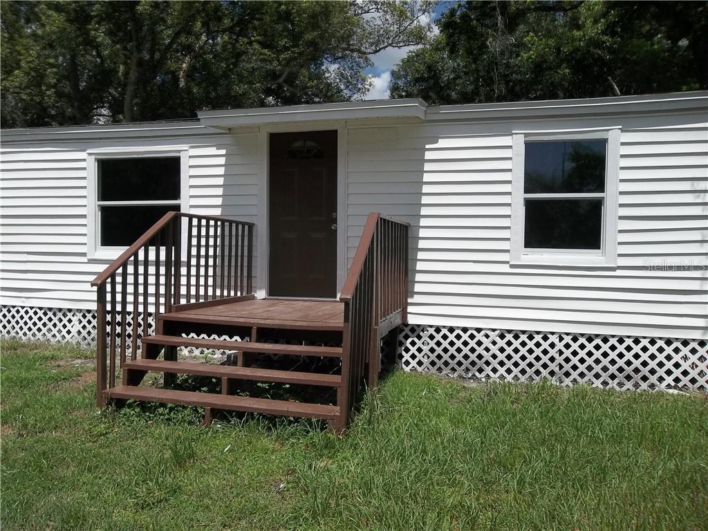 17601 Juanita Dr., Lutz, FL 33548