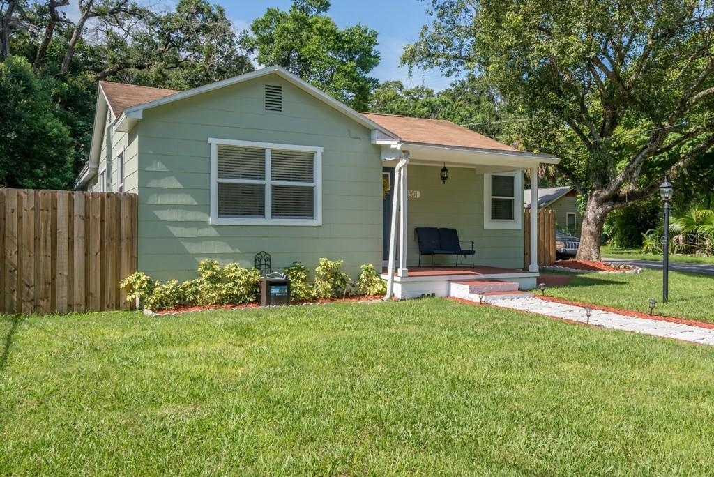 1301 E Crawford St., Tampa, FL 33604