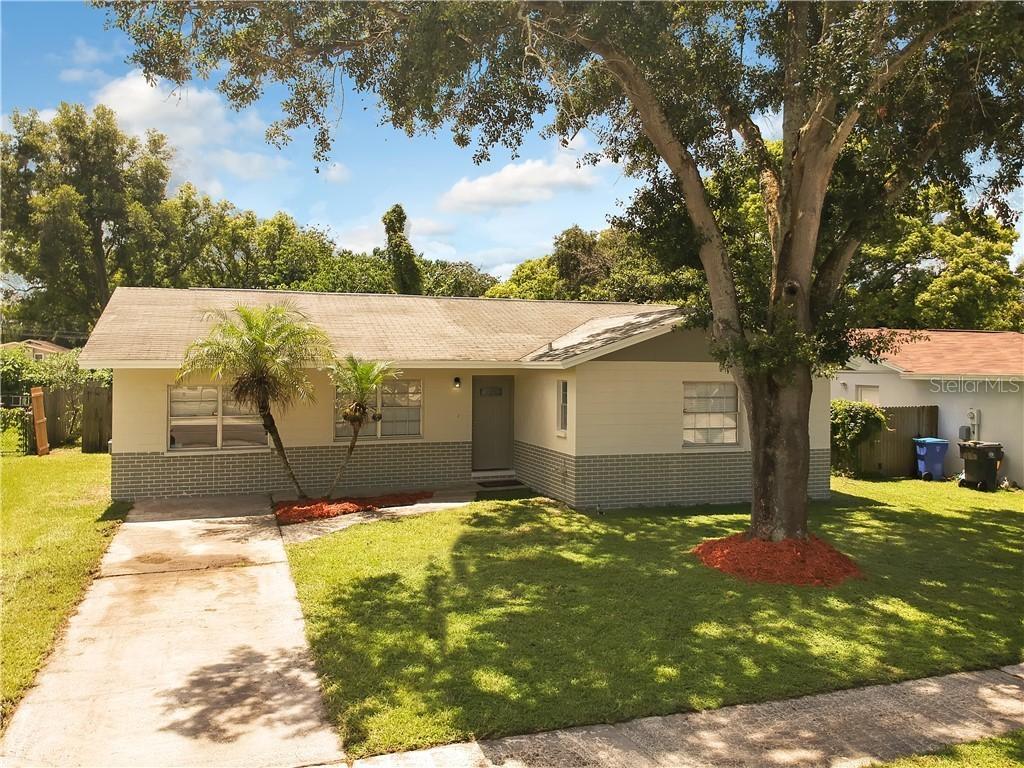 105 Sheryl Lynn Dr., Brandon, FL 33510