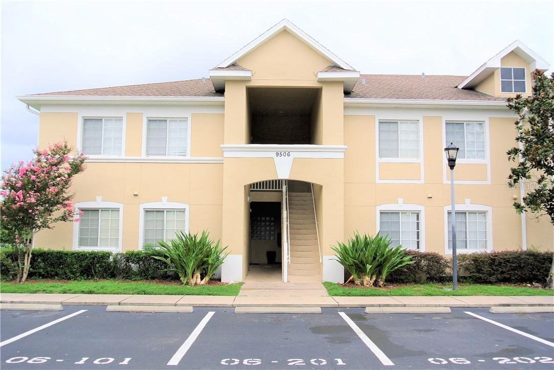 9506 Amberdale Ct. #201, Riverview, FL 33578