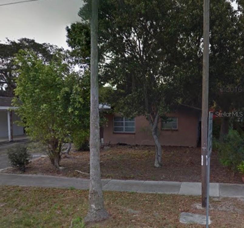 1035 Sedeeva St., Clearwater, FL 33755