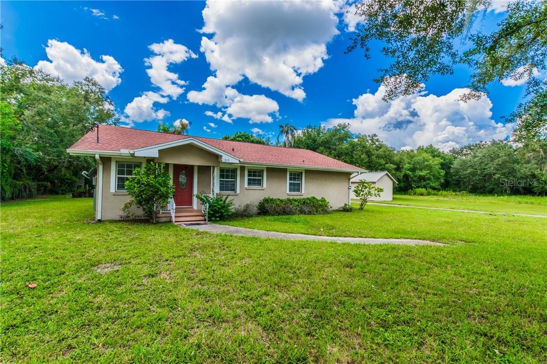 1315 27th St., Ruskin, FL 33570