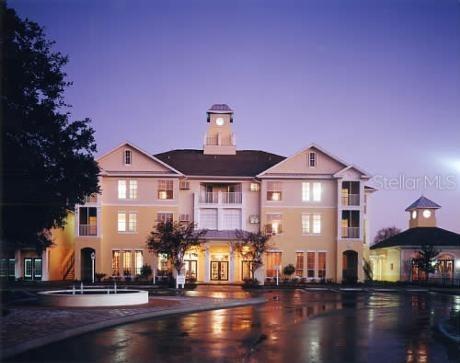 9404 Crescent Loop Cir. #205, Tampa, FL 33619