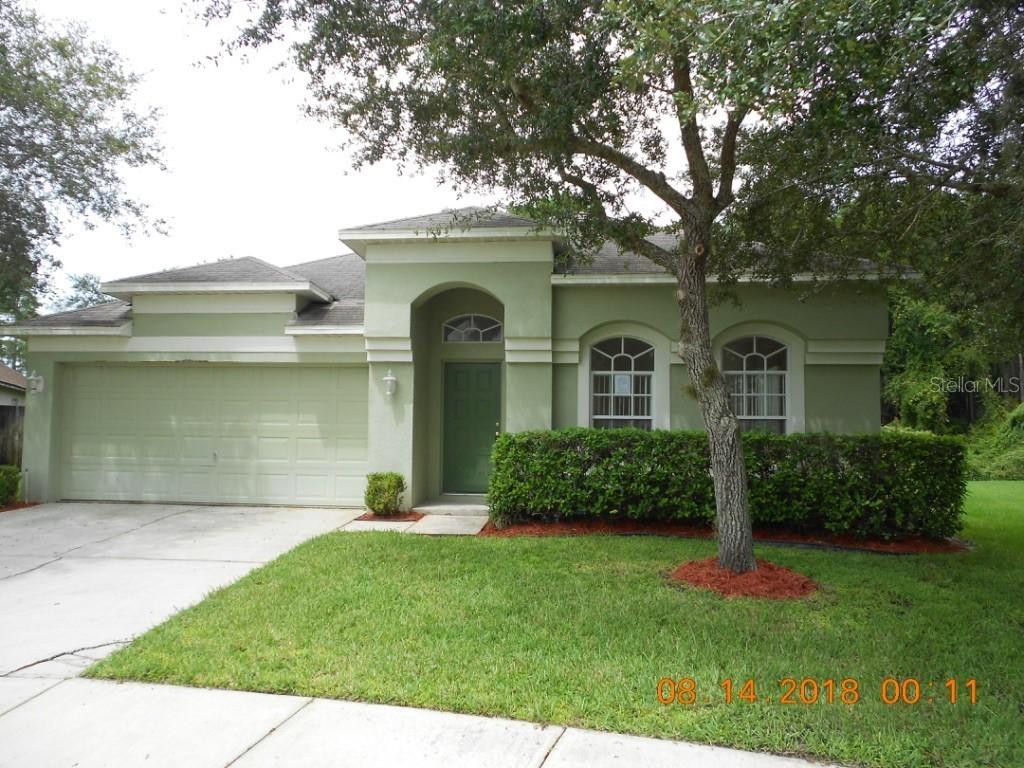 1135 Crimson Clover Ln., Zephyrhills, FL 33543