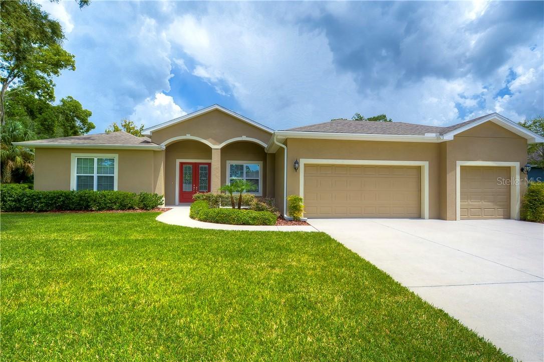 17505 Blessed Pl., Lutz, FL 33549