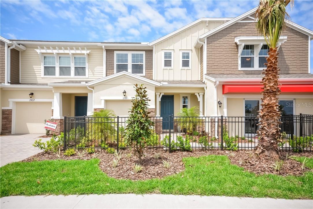 2111 Lake Waters Pl. #1717, Lutz, FL 33558