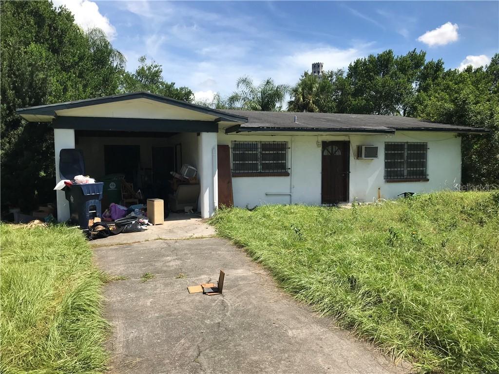 105 W Hollywood St., Tampa, FL 33604