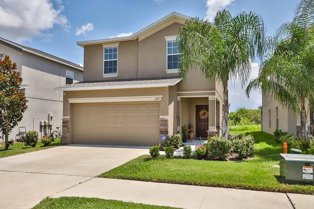 1217 Trailwater St., Ruskin, FL 33570