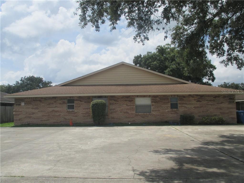 3218 Bloomingdale Villas Ct., Brandon, FL 33511