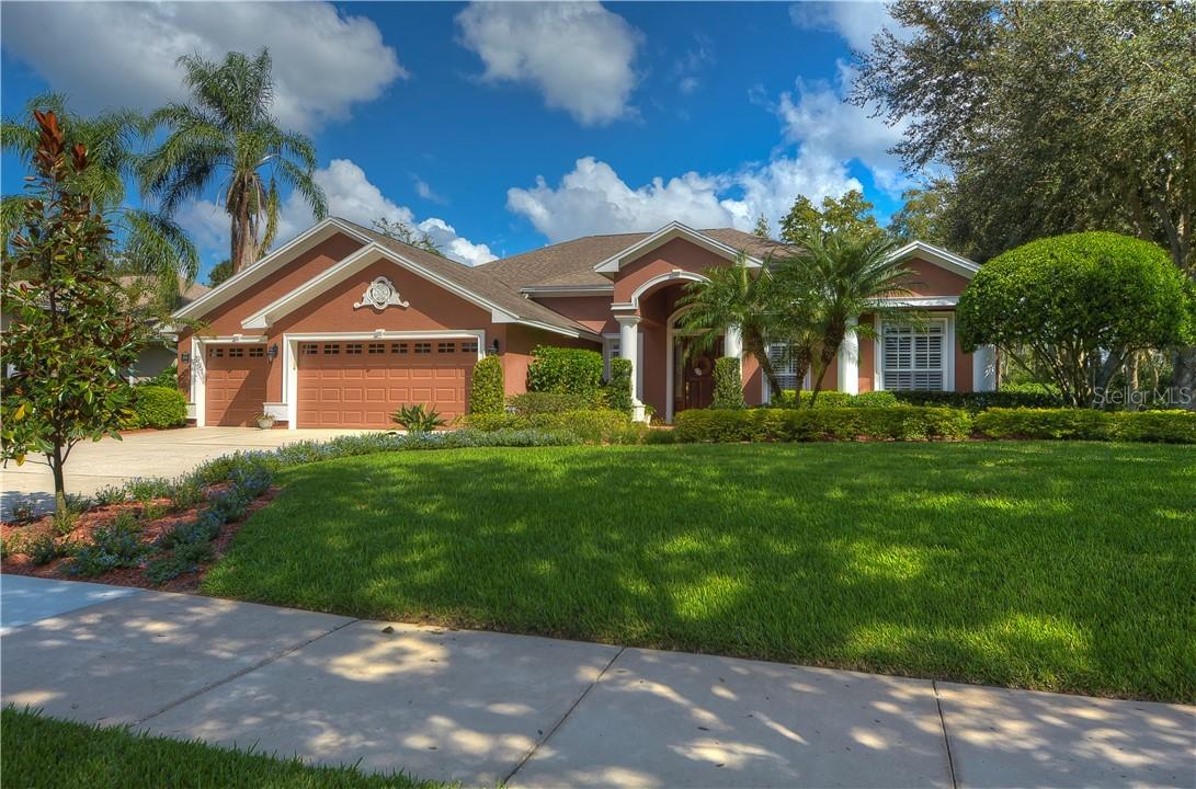 1456 Kensington Woods Dr., Lutz, FL 33549