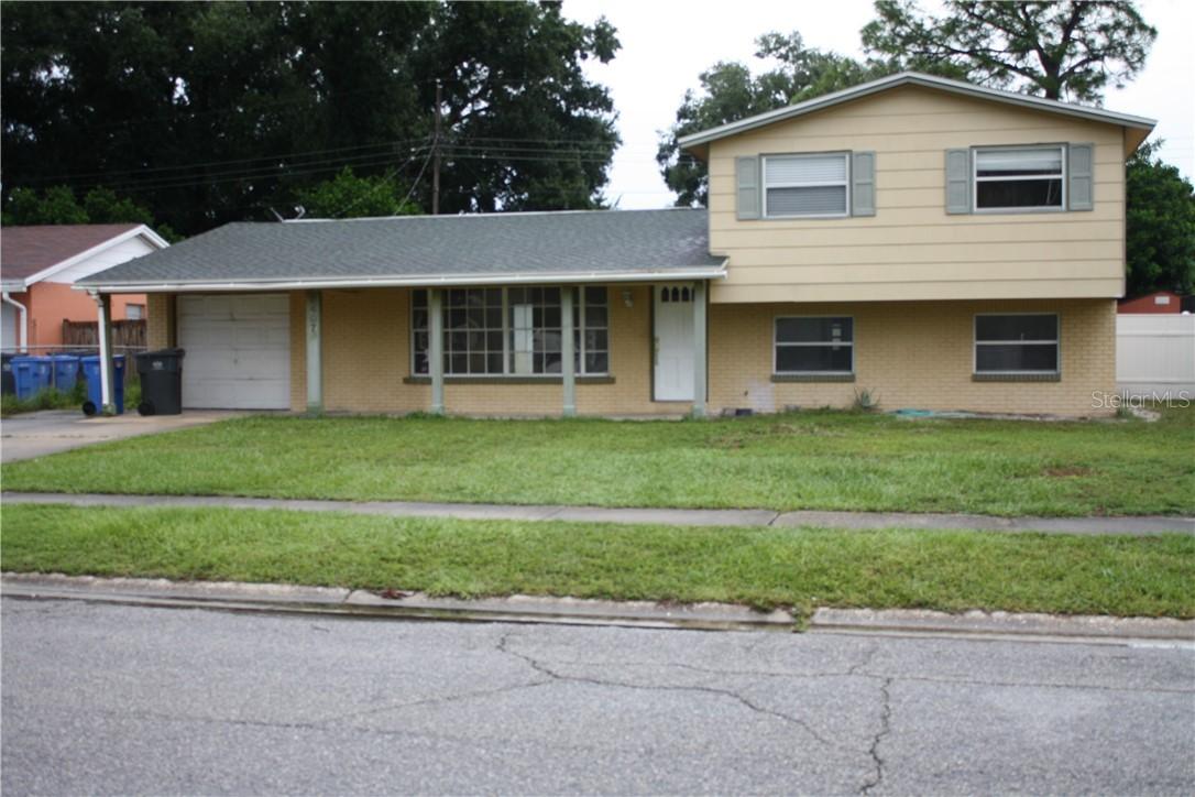 6407 Crest Hill Dr., Tampa, FL 33615