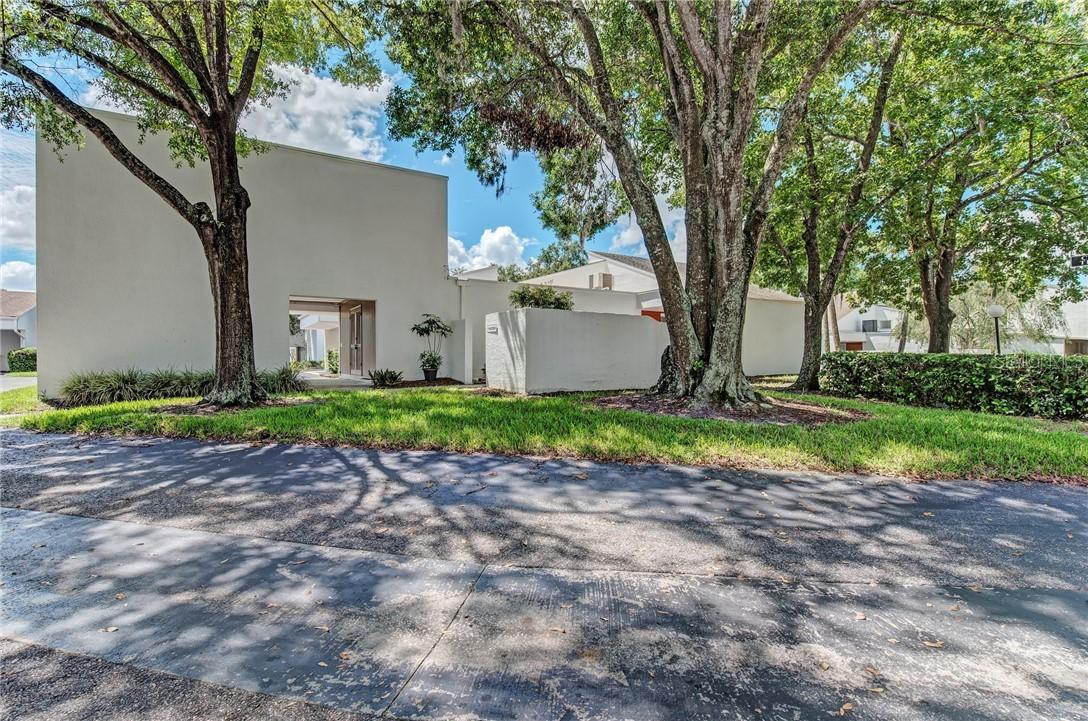 14208 Cypress Ter., Tampa, FL 33618