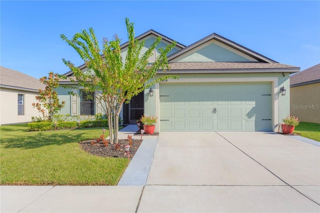14454 Alistar Manor Dr., Wimauma, FL 33598