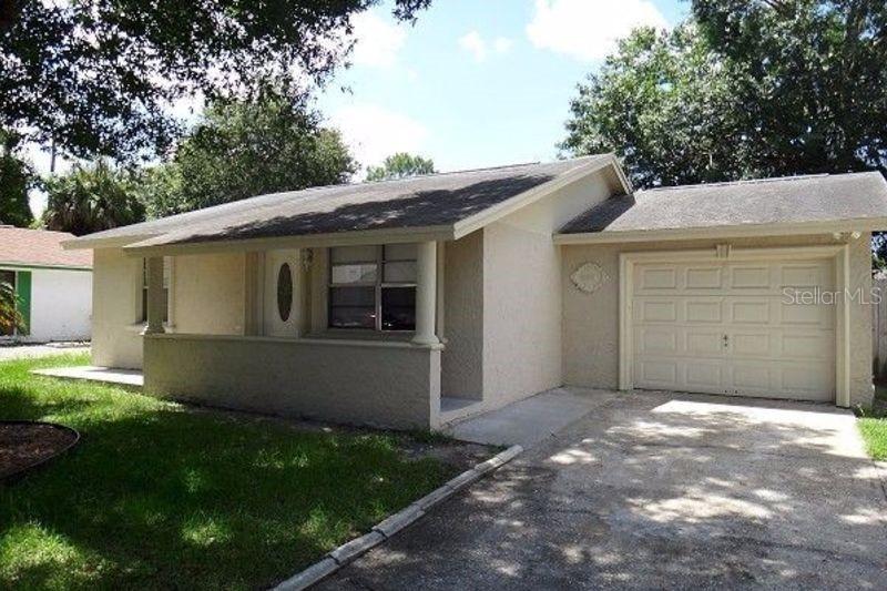 10104 Royal Acres Ct., Tampa, FL 33615