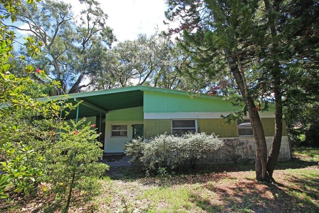 2711 Varsity Pl., Tampa, FL 33612