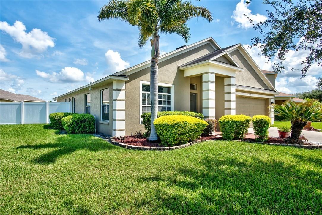 8423 Canterbury Lake Blvd., Tampa, FL 33619
