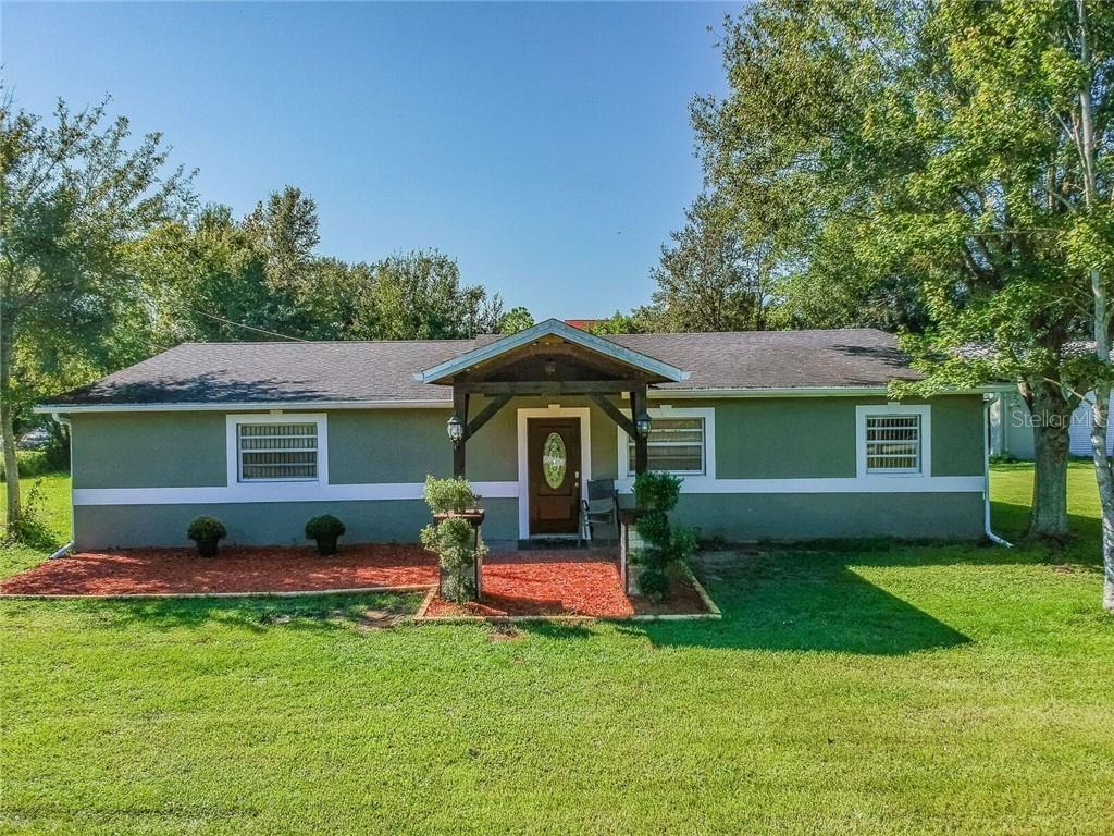 17402 Darby Ln., Lutz, FL 33558