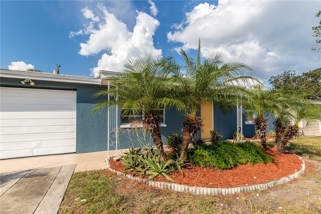 4923 Lake Ridge Ln., Holiday, FL 34690