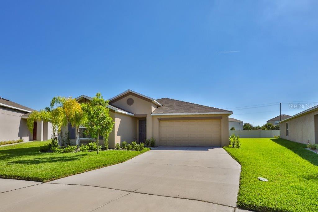 323 Cascade Bend Dr., Ruskin, FL 33570