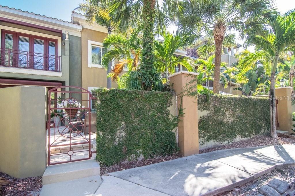 4907 Bayshore Blvd. #120, Tampa, FL 33611