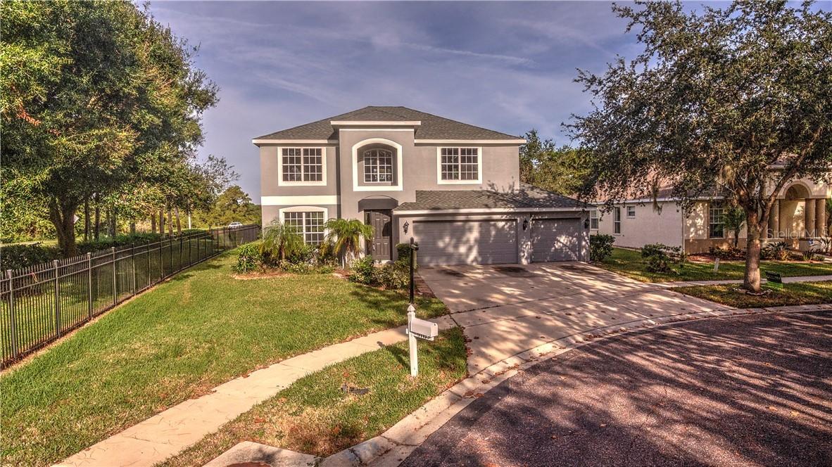 9117 Pinebreeze Dr., Riverview, FL 33578