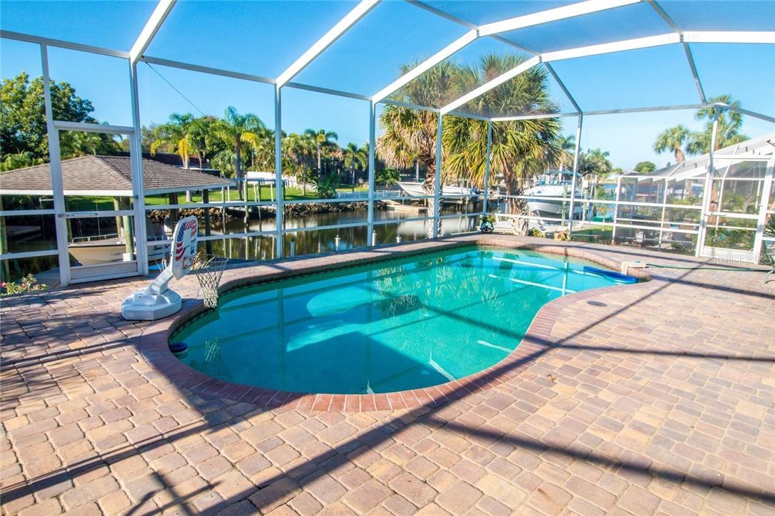 702 Spanish Main Dr., Apollo Beach, FL 33572