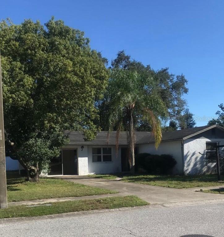 12738 Buckhorn Dr., Hudson, FL 34669