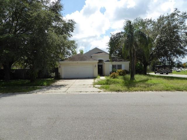 4304 Fayette Dr., Lutz, FL 33559