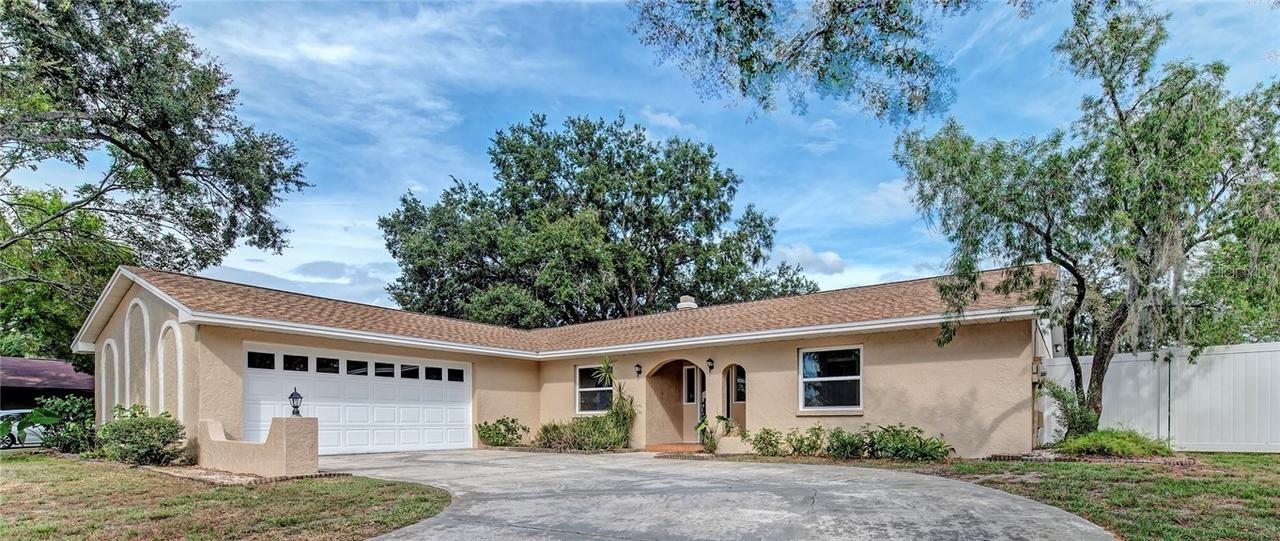 2210 Krista Ln., Brandon, FL 33511