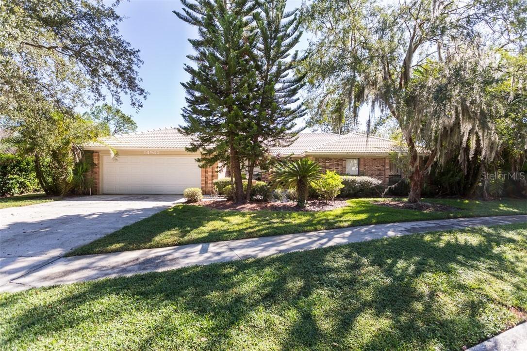 14947 Lake Forest Dr., Lutz, FL 33559