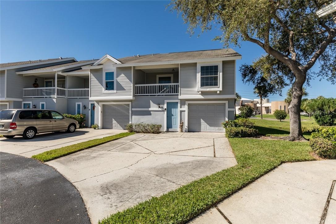 212 Bounty Ct., Treasure Island, FL 33706