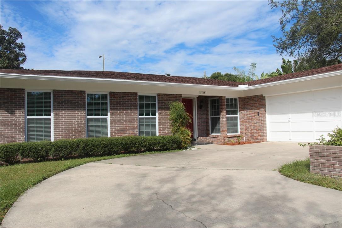 5102 Rolling Hills Ct., Temple Terrace, FL 33617
