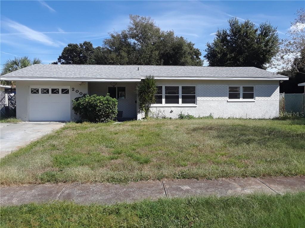 2003 Robinson Dr., St Petersburg, FL 33710