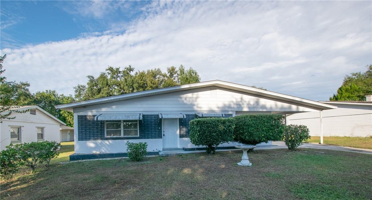 207 Jean St., Tavares, FL 32778