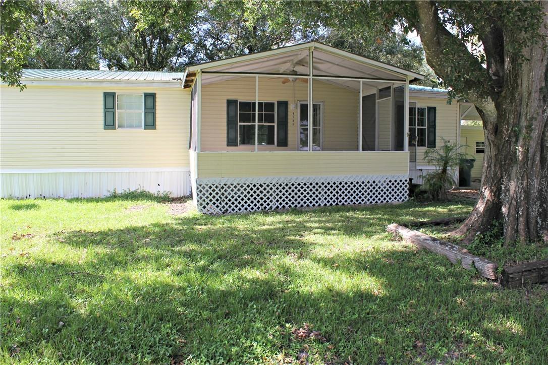 6784 1st St., Bradley, FL 33835