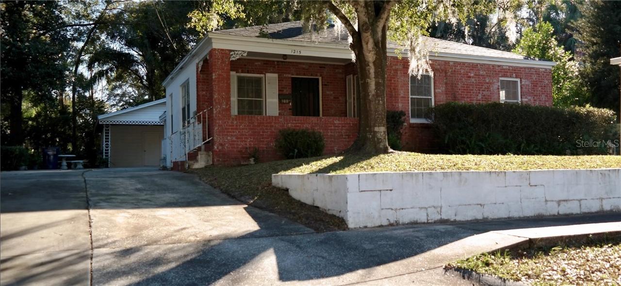 1215 E Hamilton Ave., Tampa, FL 33604