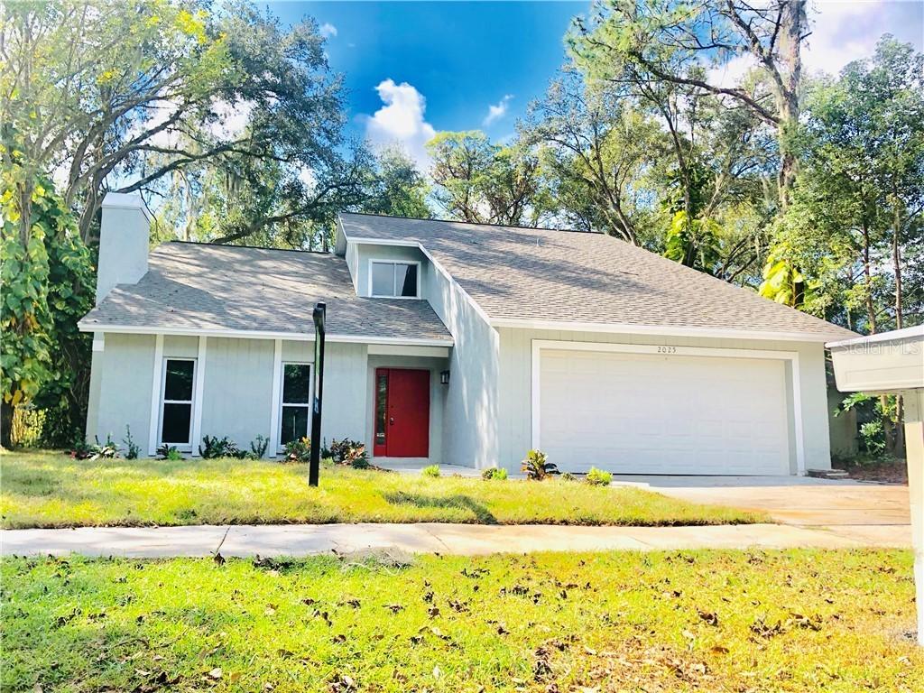 2025 Dockside Dr., Valrico, FL 33594