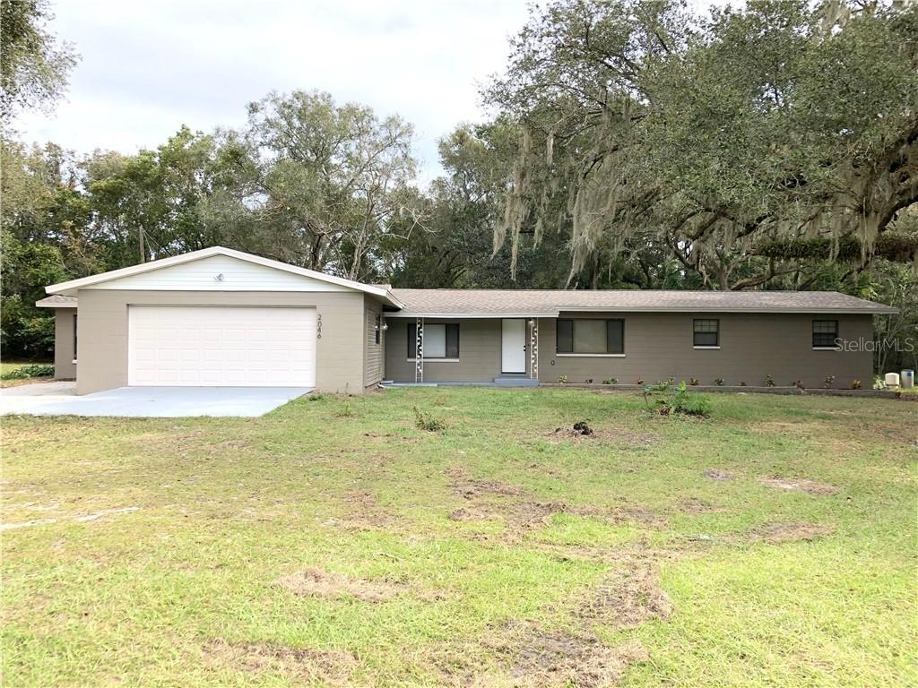 2046 Lisa Dare Dr., Leesburg, FL 34748